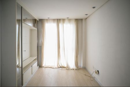 Sala de apartamento para alugar com 2 quartos, 49m² em Parque Bristol, São Paulo