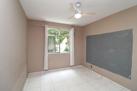 Sala de apartamento para alugar com 3 quartos, 75m² em Portuguesa, Rio de Janeiro