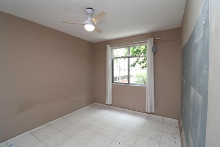 Sala de apartamento para alugar com 3 quartos, 75m² em Portuguesa, Rio de Janeiro