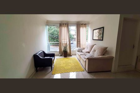 Casa 1 - Sala de casa à venda com 6 quartos, 400m² em Quitaúna, Osasco