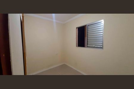 Quarto 1 de casa para alugar com 2 quartos, 83m² em Quitaúna, Osasco