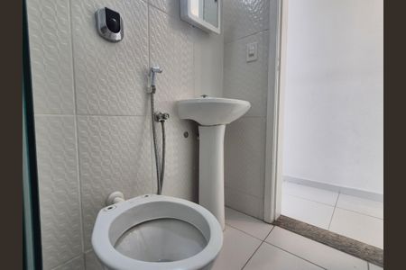 Apartamento para alugar com 80m², 3 quartos e 2 vagasBanheiro 