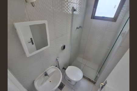 Apartamento para alugar com 80m², 3 quartos e 2 vagasBanheiro suite 