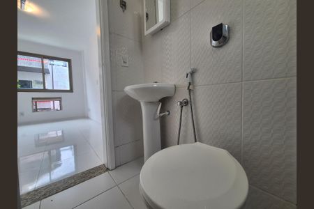 Apartamento para alugar com 80m², 3 quartos e 2 vagasBanheiro suite 