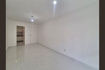 Sala  de apartamento à venda com 3 quartos, 80m² em Recreio dos Bandeirantes, Rio de Janeiro