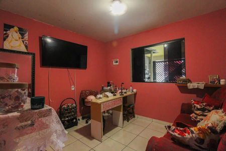 Casa à venda com 3 quartos, 100m² em Jardim Adutora, São Paulo