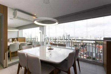 Apartamento à venda com 3 quartos, 121m² em Vila Independencia, São Paulo