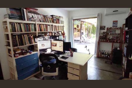 Casa à venda com 3 quartos, 306m² em Pechincha, Rio de Janeiro