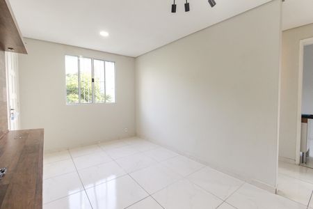 Sala de apartamento para alugar com 2 quartos, 50m² em Itaim Paulista, São Paulo