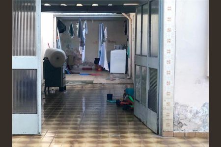 Casa à venda com 2 quartos, 120m² em Vila Mangalot, São Paulo