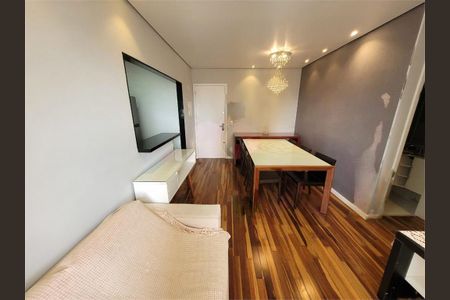 Casa à venda com 2 quartos, 73m² em Jardim Umuarama, São Paulo