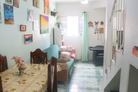 Sala de casa de condomínio para alugar com 2 quartos, 80m² em Vila dos Andradas, São Paulo