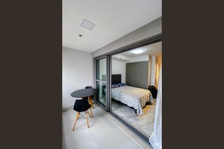 Varanda de kitnet/studio para alugar com 1 quarto, 33m² em Jardim Aurelia, São Paulo