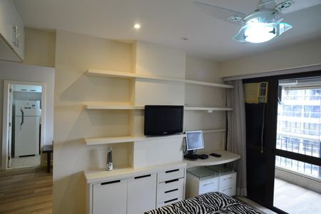 Apartamento para alugar com 1 quarto, 60m² em Barra da Tijuca, Rio de Janeiro