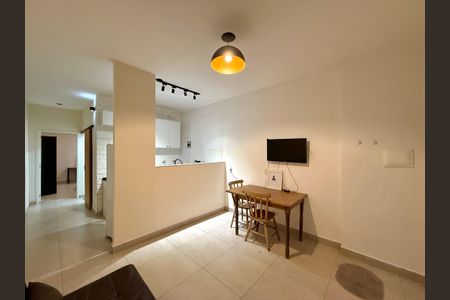 Sala de casa para alugar com 1 quarto, 35m² em Chácara Santo Antônio (zona Sul), São Paulo