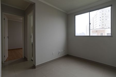 Sala de apartamento para alugar com 2 quartos, 48m² em Vila Mogilar, Mogi das Cruzes