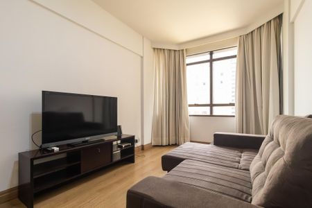 Sala de apartamento para alugar com 1 quarto, 47m² em Centro, Campinas