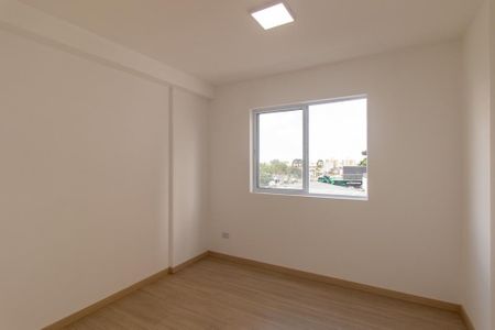 Quarto  de apartamento para alugar com 1 quarto, 34m² em Capão Raso, Curitiba