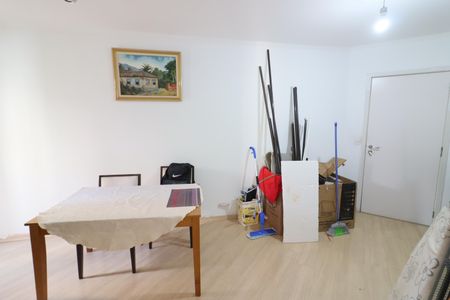 Sala de apartamento à venda com 2 quartos, 56m² em São Pedro, Osasco