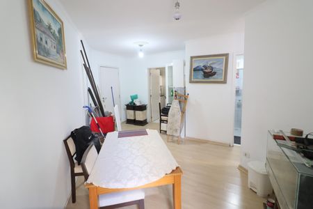 Sala de apartamento à venda com 2 quartos, 56m² em São Pedro, Osasco