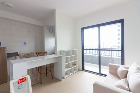 Sala  de apartamento para alugar com 2 quartos, 55m² em Centro, Osasco