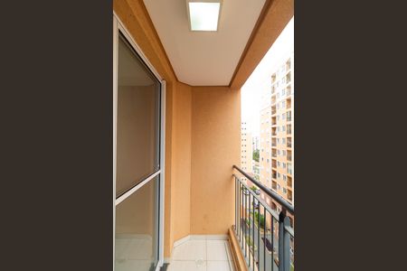 Sacada de apartamento para alugar com 3 quartos, 60m² em Vila Satúrnia, Campinas