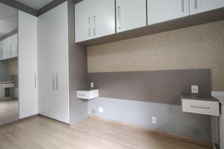 Apartamento para alugar com 74m², 2 quartos e 1 vagaQuarto 2 - Suíte