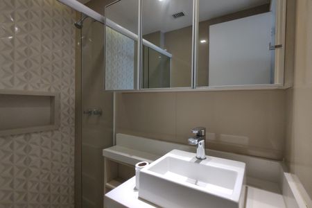 Apartamento para alugar com 74m², 2 quartos e 1 vagaBanheiro da Suíte