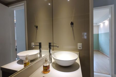 Apartamento para alugar com 74m², 2 quartos e 1 vagaBanheiro Social