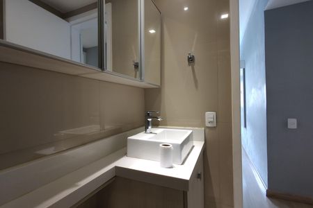 Apartamento para alugar com 74m², 2 quartos e 1 vagaBanheiro da Suíte