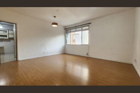 Sala de apartamento para alugar com 3 quartos, 135m² em Gonzaga, Santos