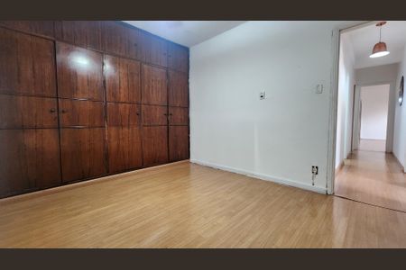 Quarto 1 de apartamento para alugar com 3 quartos, 135m² em Gonzaga, Santos