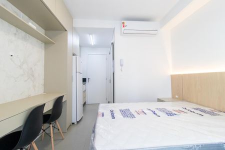 Studio de kitnet/studio para alugar com 1 quarto, 20m² em Centro, Curitiba