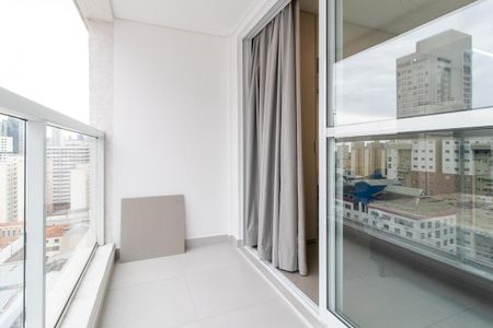 Sacada de kitnet/studio para alugar com 1 quarto, 20m² em Centro, Curitiba