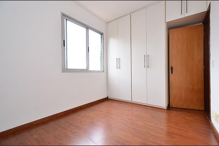 Apartamento para alugar com 94m², 3 quartos e 2 vagas Apartamento para alugar com 94m², 3 quartos e 2 vagasQuarto 2