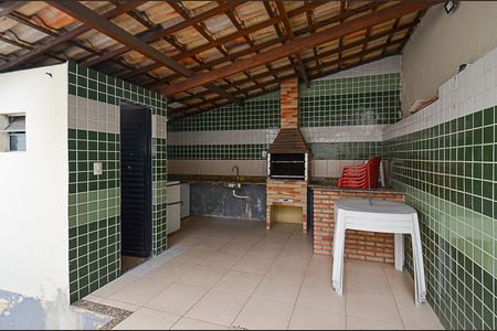 Apartamento para alugar com 94m², 3 quartos e 2 vagas Apartamento para alugar com 94m², 3 quartos e 2 vagasÁrea comum - Churrasqueira