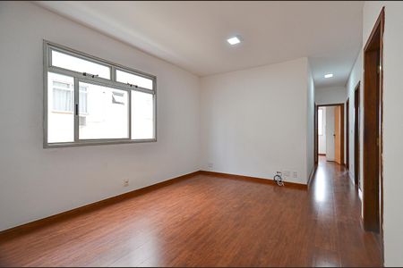 Apartamento para alugar com 94m², 3 quartos e 2 vagas Apartamento para alugar com 94m², 3 quartos e 2 vagasSala Ambientes