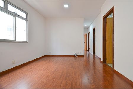 Sala Ambientes de apartamento para alugar com 3 quartos, 94m² em Palmares, Belo Horizonte