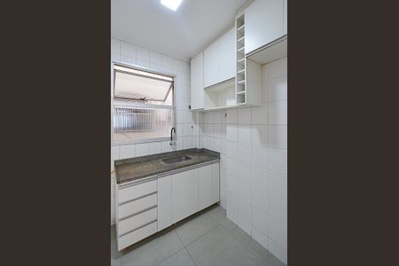 Apartamento para alugar com 94m², 3 quartos e 2 vagas Apartamento para alugar com 94m², 3 quartos e 2 vagasCozinha