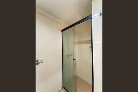 Apartamento para alugar com 92m², 2 quartos e 2 vagas Apartamento para alugar com 92m², 2 quartos e 2 vagasBanheiro da Suíte