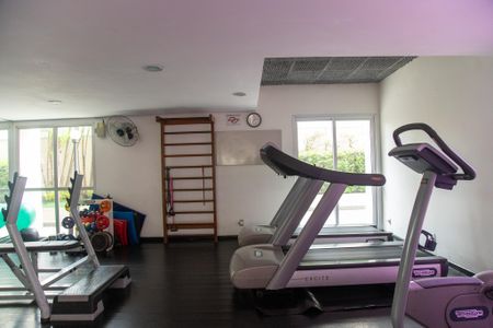 Apartamento para alugar com 92m², 2 quartos e 2 vagas Apartamento para alugar com 92m², 2 quartos e 2 vagasAcademia