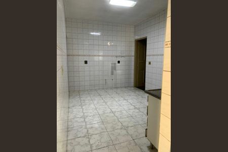 Casa à venda com 4 quartos, 67m² em Vila Gomes, São Paulo