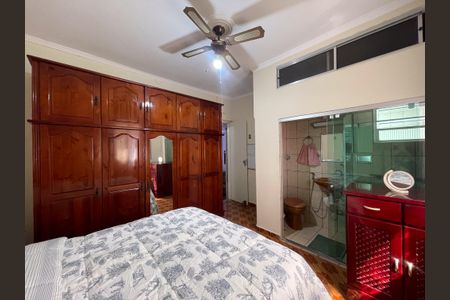 Suíte de casa à venda com 4 quartos, 120m² em Conjunto Residencial José Bonifácio, São Paulo