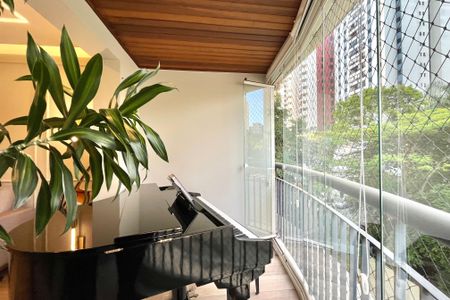 Varanda de apartamento à venda com 3 quartos, 127m² em Vila Mascote, São Paulo