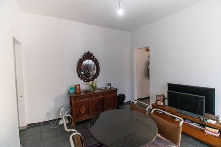Sala de casa à venda com 2 quartos, 800m² em Tenente Jardim, Niterói