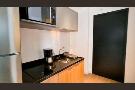 Suíte/ Cozinha   de kitnet/studio para alugar com 1 quarto, 25m² em Indianópolis, São Paulo