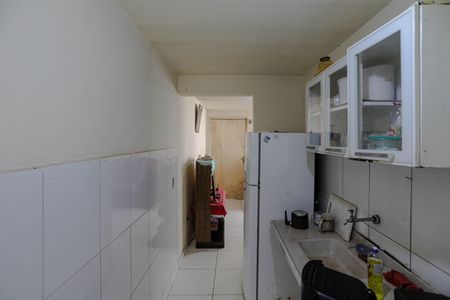 Cozinha de apartamento para alugar com 2 quartos, 42m² em Conjunto Residencial do Bosque, Mogi das Cruzes