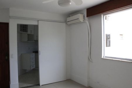 Apartamento para alugar com 2 quartos, 50m² em Jacarepaguá, Rio de Janeiro