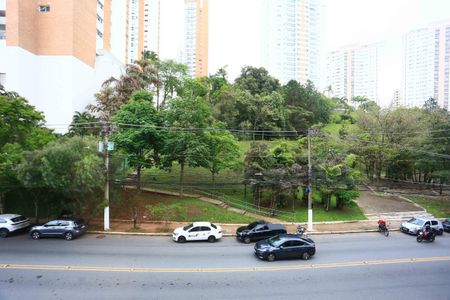 quarto  vista de apartamento para alugar com 1 quarto, 33m² em Vila Andrade, São Paulo
