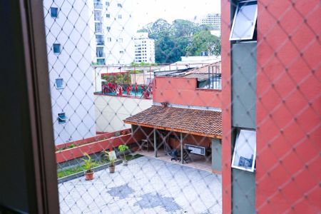Sala  vista de apartamento para alugar com 1 quarto, 33m² em Vila Andrade, São Paulo